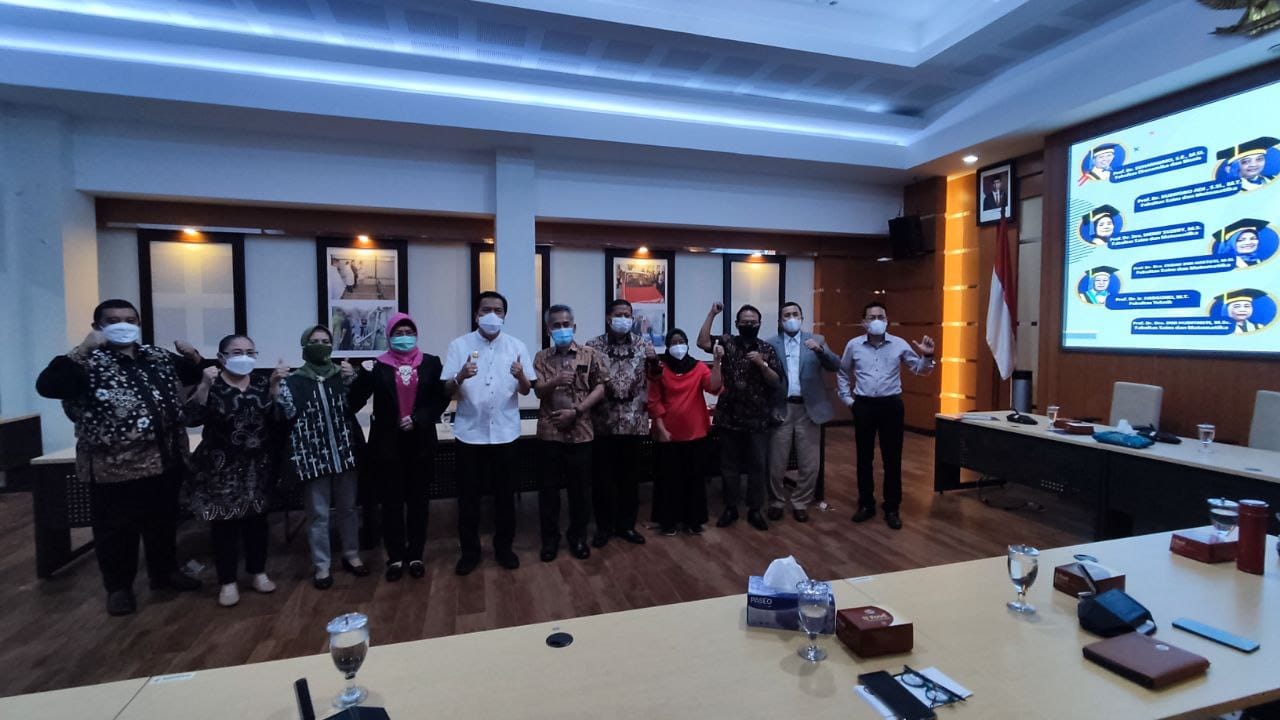 FSM UNDIP Tambah 9 Guru Besar Baru