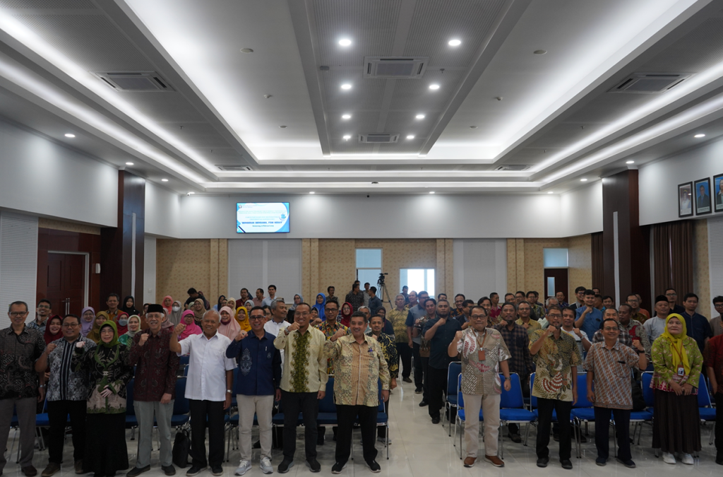 penandatanganan target kinerja FSM Undip