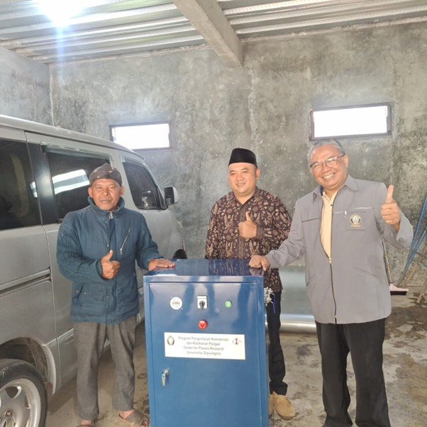 FSM UNDIP Introduces D’Ozone Plasma Technology to Support Horticulture Farmers on the Slopes of Merbabu